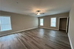 260 Gallery Dr, Spring Lake, NC 28390 - Photo 13