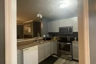 380 Bubble Creek Ct, Fayetteville, NC 28311 - Photo 5