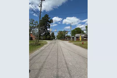 203 Harris Avenue, Raeford, NC 28376 - Photo 5