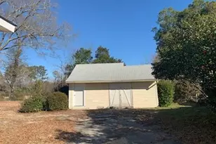 1002 Iona St, Fairmont, NC 28340 - Photo 15