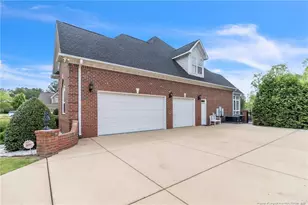 1105 Wild Pine Dr, Fayetteville, NC 28312 - Photo 9