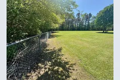 8256 211 Highway E, Lumberton, NC 28358 - Photo 13