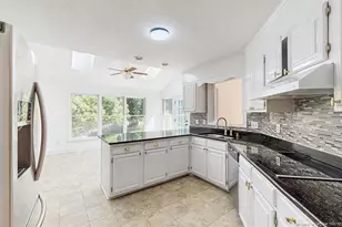 6976 Kings Lynn Loop, Fayetteville, NC 28304 - Photo 13