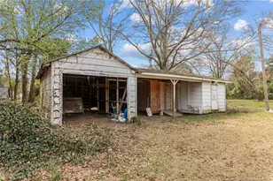 205 N Vance St, Red Springs, NC 28377 - Photo 39