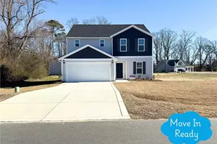 5851 Panther Dr, Hope Mills, NC 28348 - Photo 1