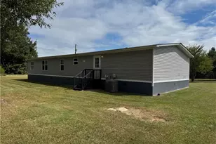 2273 Bee Gee Rd, Lumberton, NC 28358 - Photo 5