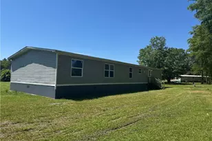 2273 Bee Gee Rd, Lumberton, NC 28358 - Photo 13