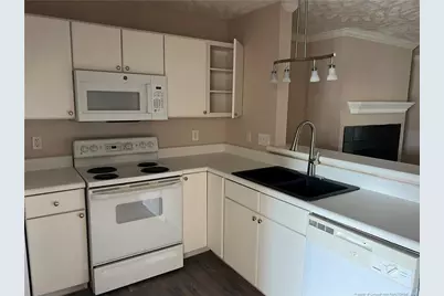 380 Bubble Creek Court #8, Fayetteville, NC 28311 - Photo 5