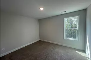 3870 Blackhills Rd, Fayetteville, NC 28311 - Photo 21