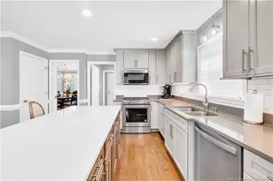 1110 Oakridge Blvd, Lumberton, NC 28358 - Photo 21