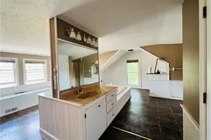 208 S Bond St, Rowland, NC 28383 - Photo 23