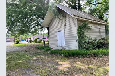 208 S Bond Street, Rowland, NC 28383 - Photo 5