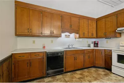 2530 Adkins Hill Drive, Fayetteville, NC 28306 - Photo 19