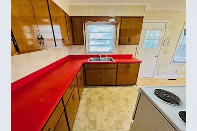 803 Floyd Street, Fairmont, NC 28340 - Photo 17