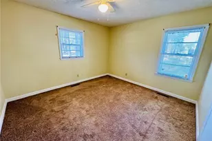 803 Floyd St, Fairmont, NC 28340 - Photo 21