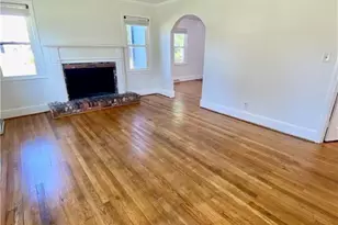 320 W 20th St, Lumberton, NC 28358 - Photo 5