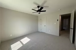 7136 Chicken Foot Rd, Fayetteville, NC 28306 - Photo 21