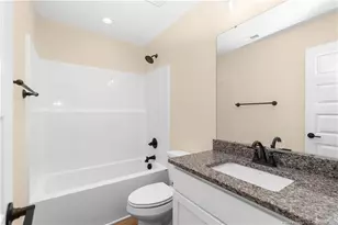 211 E Washington St, Coats, NC - Photo 17