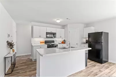 905 Sapphire Stone Lane, Hope Mills, NC 28348 - Photo 9