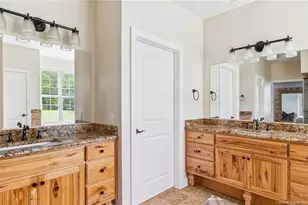 330 Wellington Rd, Saint Pauls, NC 28384 - Photo 21