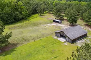 330 Wellington Rd, Saint Pauls, NC 28384 - Photo 43