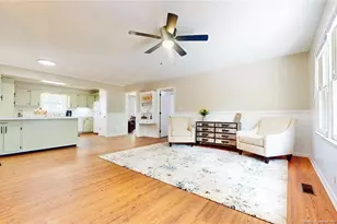 2105 W Broad St, Elizabethtown, NC 28337 - Photo 11