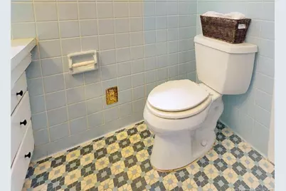 2105 W Broad Street, Elizabethtown, NC 28337 - Photo 17