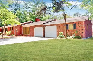 2105 W Broad St, Elizabethtown, NC 28337 - Photo 3