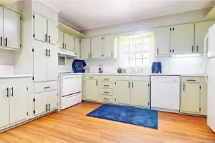 2105 W Broad St, Elizabethtown, NC 28337 - Photo 7