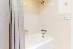 2105 W Broad St, Elizabethtown, NC 28337 - Photo 21