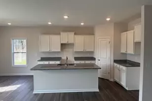 173 Jones Crk Ln, Lillington, NC 27546 - Photo 3