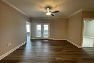 240 Gallery Dr, Spring Lake, NC 28390 - Photo 9