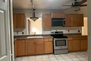 1813 Ashton Rd, Fayetteville, NC 28304 - Photo 3