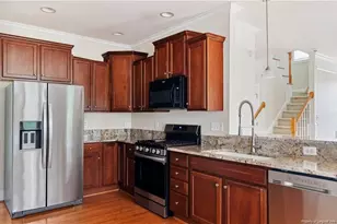 736 Kensington Park Rd, Fayetteville, NC 28311 - Photo 17