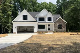 308 Coffman Dr, Pikeville, NC 27863 - Photo 1