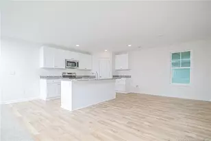 5759 Panther Dr, Hope Mills, NC 28348 - Photo 13