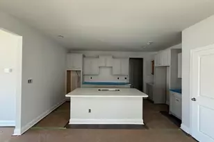 2015 Secluded Dell Rd, Fayetteville, NC 28306 - Photo 7