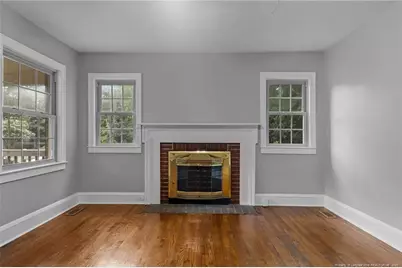 212 N Roberts Street, Raeford, NC 28376 - Photo 7