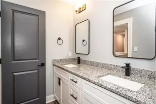 3028 Candlelight Dr, Fayetteville, NC 28311 - Photo 31