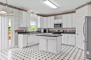 609 Williwood Rd, Fayetteville, NC 28311 - Photo 9