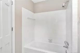 406 W 34th St, Lumberton, NC 28358 - Photo 25