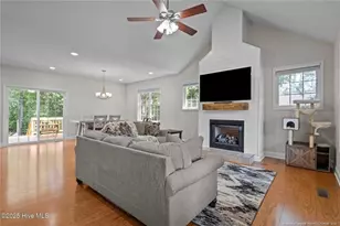 103 Sandspur Ln, West End, NC 27376 - Photo 7