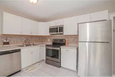 6310 Glenlea Circle, Fayetteville, NC 28314 - Photo 11