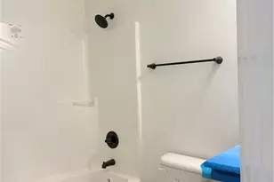 604 Cypress St, Roseboro, NC 28382 - Photo 13