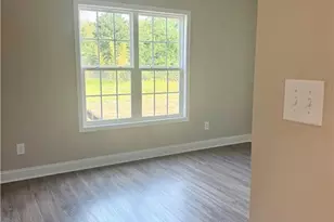 604 Cypress St, Roseboro, NC 28382 - Photo 19