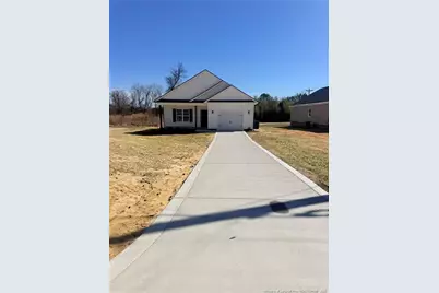 604 Cypress Street, Roseboro, NC 28382 - Photo 1