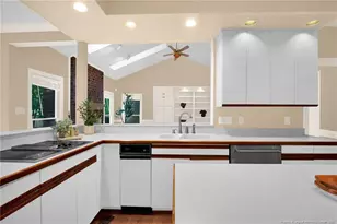 453 Kingsford Rd, Fayetteville, NC 28314 - Photo 21