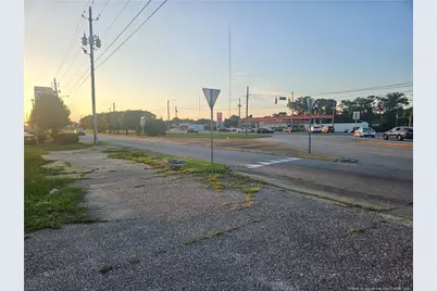 3227 Ft Bragg Road, Fayetteville, NC 28303 - Photo 5