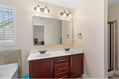 5513 Hickory Knoll Road, Fayetteville, NC 28314 - Photo 19