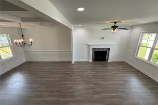 312 Baymeadow Bnd, Lumberton, NC 28358 - Photo 9